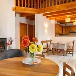 別荘 6/7 Personnes 1 Chambre/1 Mezzanine Chaulhac