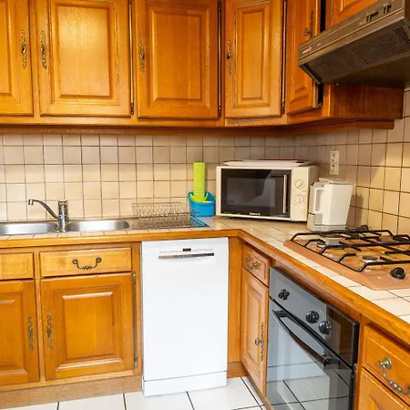 6/7 Personnes 1 Chambre/1 Mezzanine